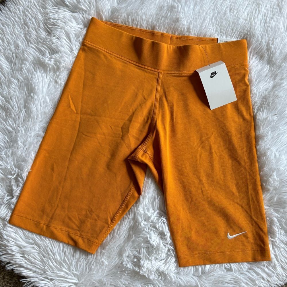 Nike Biker Shorts Mid Rise‎ New Orange Womens Size Small